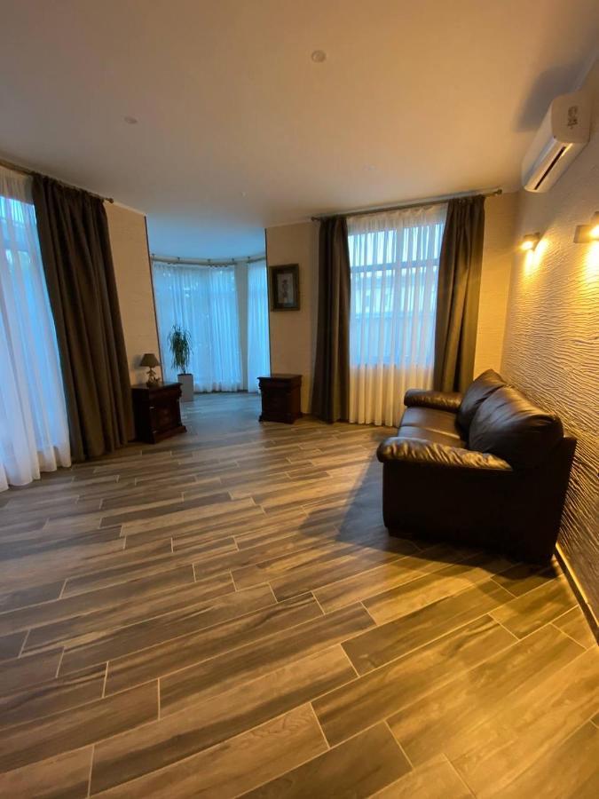 Villa Sosnovy Bor Zatoka Buitenkant foto